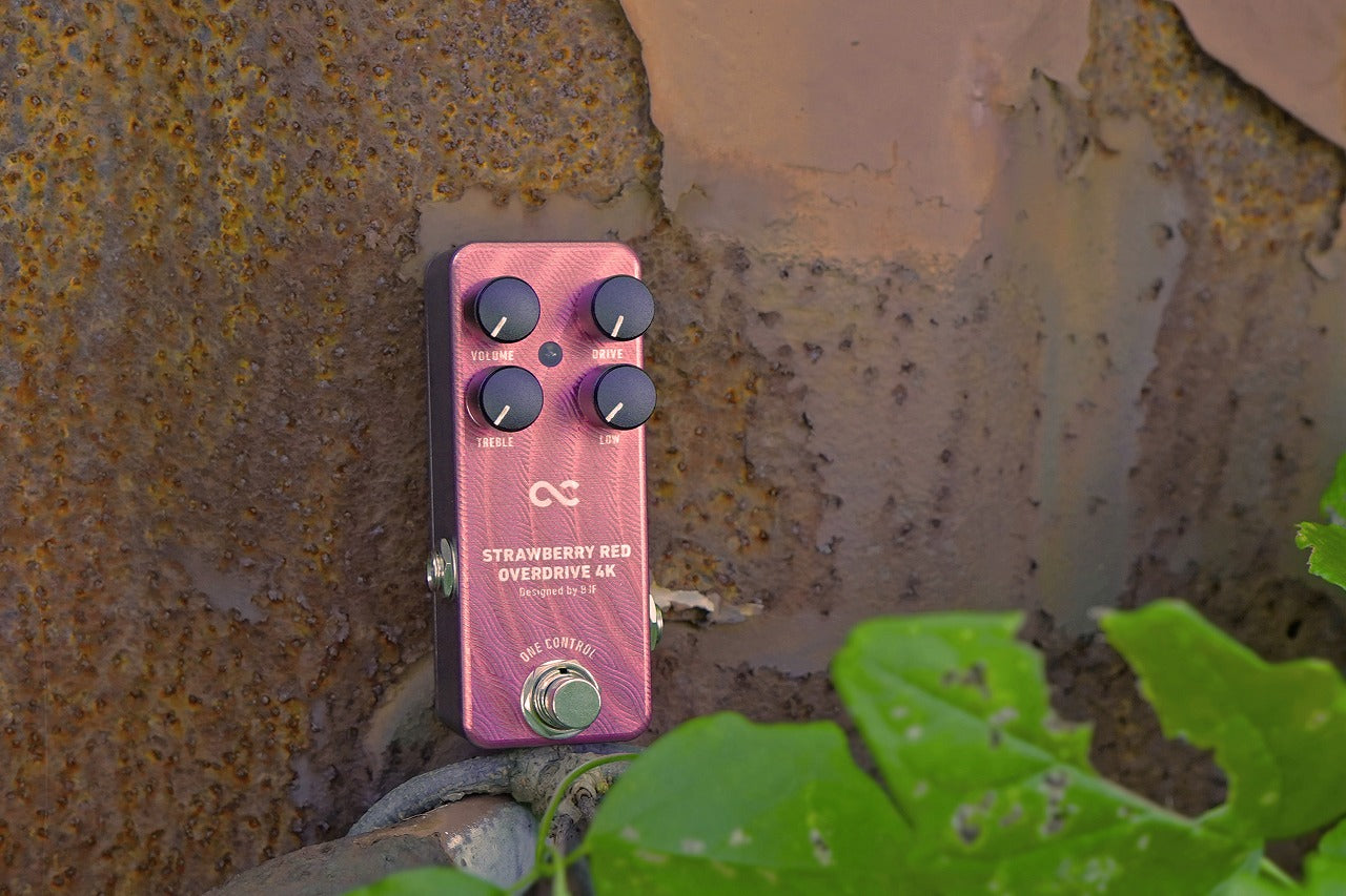 One Control STRAWBERRY RED OVERDRIVE 4K – OneControl